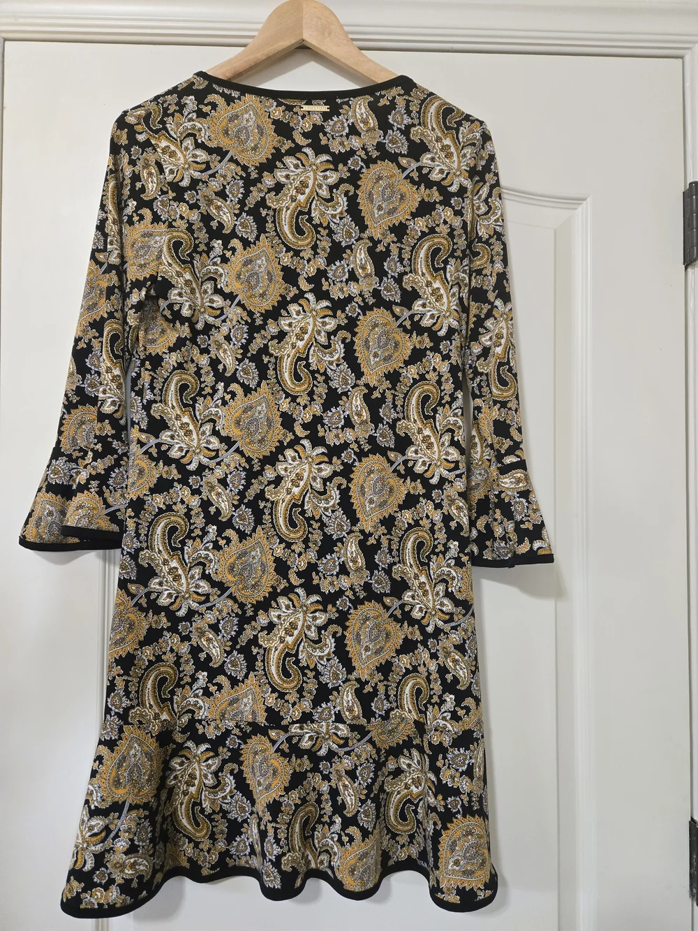 Michael Kors Black Paisley Midi Dress with Gold Accents Ruffles Fall Elegant